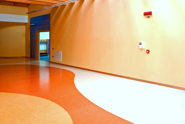 arancione  pavimento pvc a rotolo con intarsi
