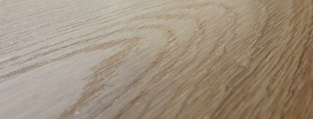 Particolare della lavorazione sincronizzata su pavimento in laminato Il pavimento in laminato dalle alte qualità Parkover - Nanni Giancarlo