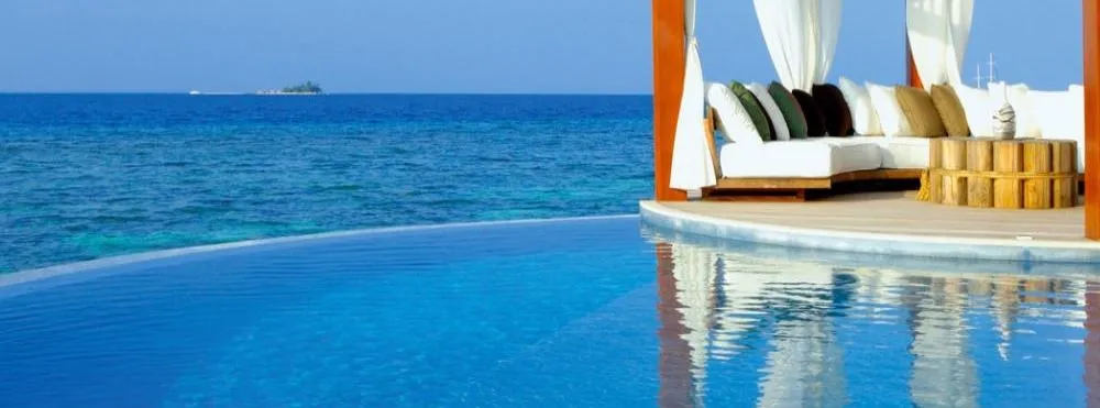 Hotel piscina day use hotels accogliente con i rivestimenti giusti Hotel piscina day use hotels accogliente con i rivestimenti giusti