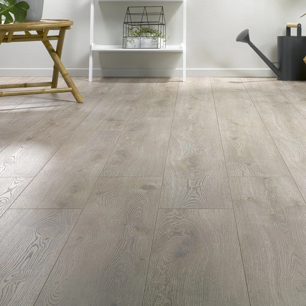 Ambienti con pavimento in laminato Parkover