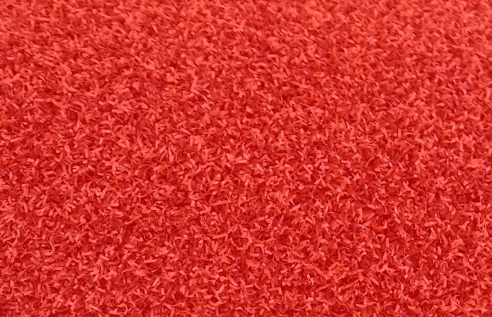 prato sintetico colorato rosso - Nanni Giancarlo prato sintetico colorato rosso erba sintetica rossa - Nanni Giancarlo