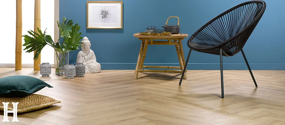 LAMINATO SPINA DI PESCE - Spessore 8 mm. - Classe AC5