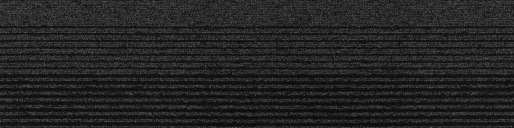 Pavimento moquette colore nero a listoni - Nanni Giancarlo Pavimento moquette colore nero a listoni - Nanni Giancarlo