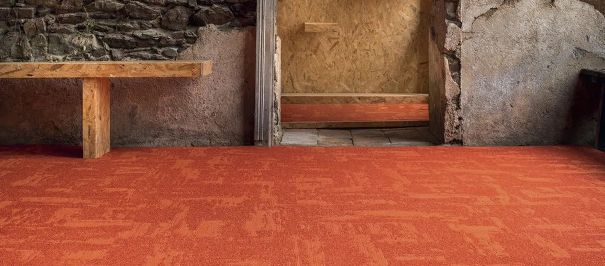 ROCKTILE | Moquette in piastrella autoposante 50 x 50 cm.